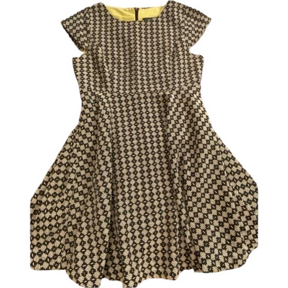 Anthropologie Mauve Black White Mini Short Sleeve Dress size 10
